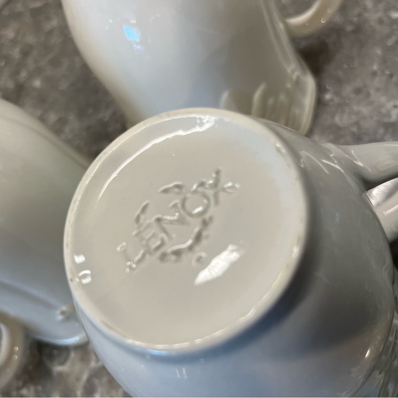 Lenox Butler’s Pantry mug set - Picture 7 of 9